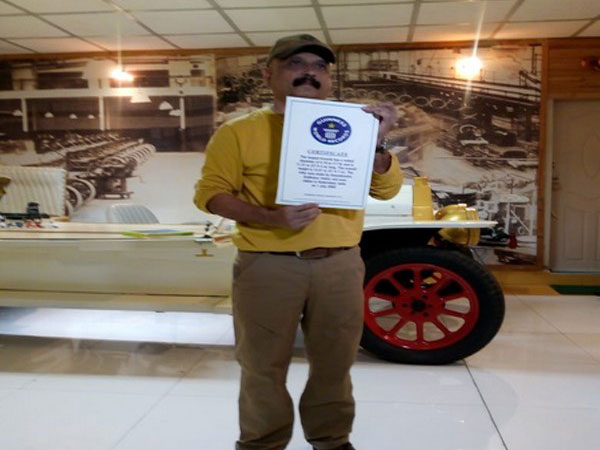 Sudhakar with wacky cars owner speaking to ANI on Tuesday. Photo/ANI