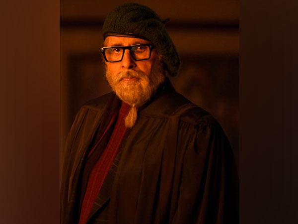 Amitabh Bachchan in a still from 'Chehre' (Image courtesy: Instagram)