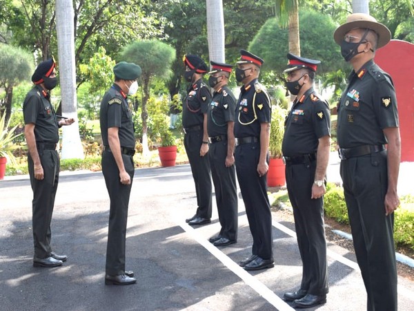 GOC Sudarshan Chakra Corps visited Secunderabad Military Station