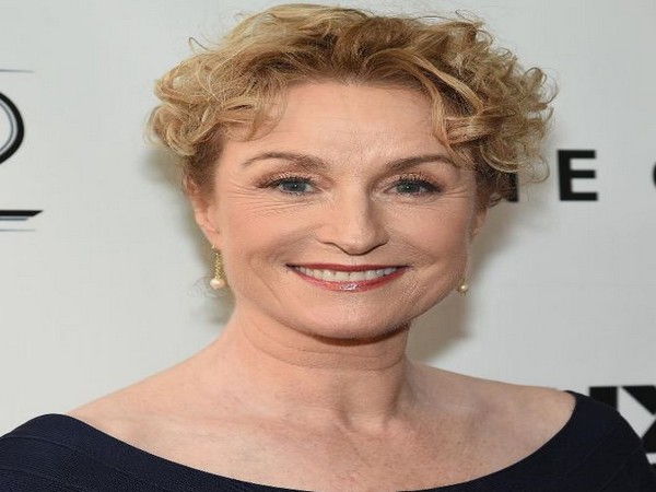 Late American actor Lisa Banes (Image Source: Instagram) 