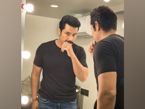 Randeep Hooda (Image Source: Instagram)