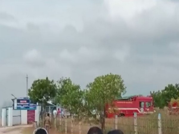 Rescue operation underway at a cracker manufacturing factory near Virudhunagar (Photo/ANI) 