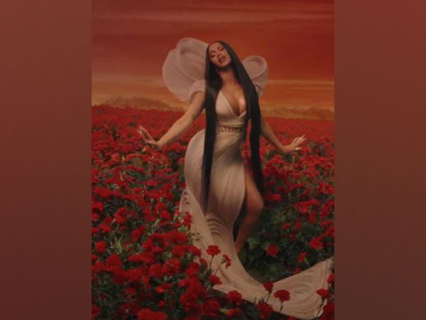 Cardi B (Image source: Instagram)