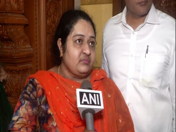 Deepa Jayakumar, niece of  former TN CM J Jayalalithaa (Photo/ANI)