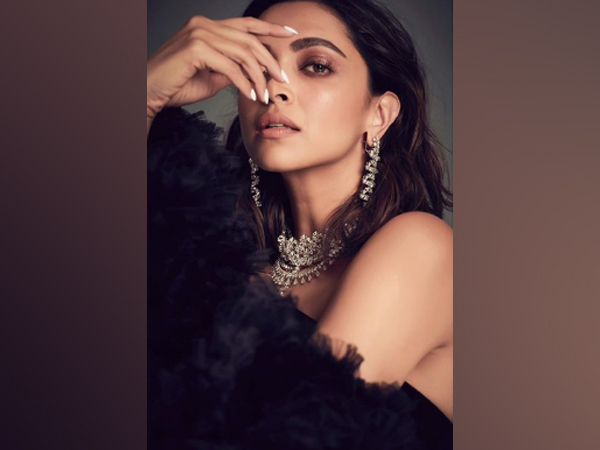 Actor Deepika Padukone (Image Source: Instagram)