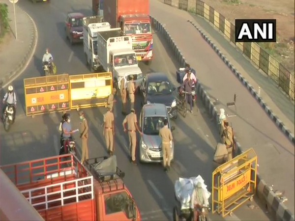 Police are conducting checking at Delhi-Ghaziabad border. (File photo)