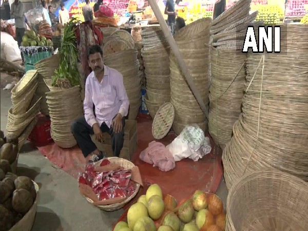 Visuals from Delhi's Dabri Mor market (Photo/ANI)