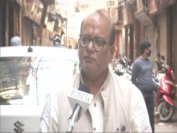 Ashish Grover, General Secretary, Delhi Drug Trader Association speaking to ANI in New Delhi on Saturday. Photo/ANI