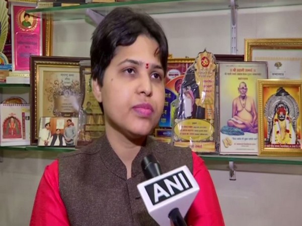 Women right activist Trupti Desai talking to ANI in pune on Friday 