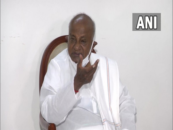 Former Prime Minister H D Deve Gowda (File photo/ANI)