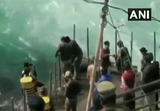 A visual from the spot of incident in Devprayag, Uttarakhand. 
