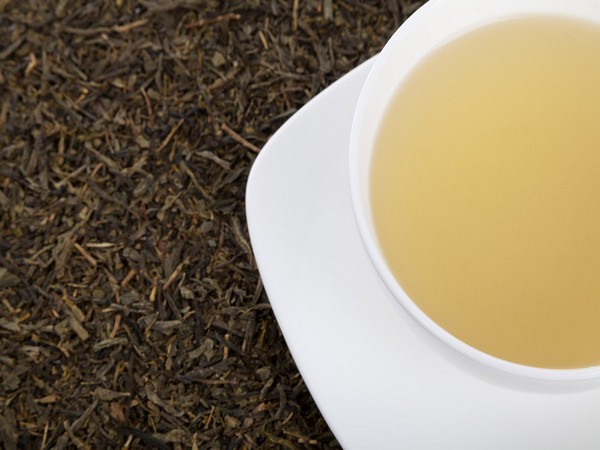 Researchers found that EGCG -- the main compound in green tea -- potently inhibits myeloperoxidase, a pro-inflammatory enzyme released by white blood cells during inflammation.