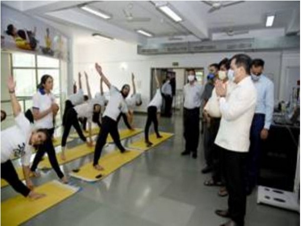 Minister of Ayush Sarbanand Sonowal visited Morarji Desai National Institute of Yoga (Photo/ANI) 