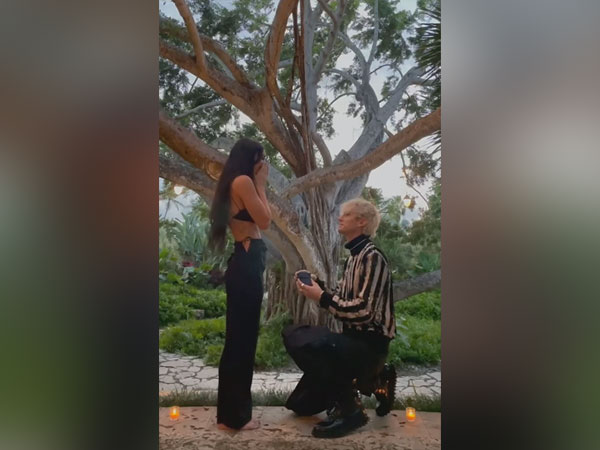 Megan Fox and Machine Gun Kelly (Image source: Instagram)