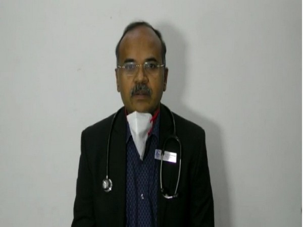Dr Kalappanavar, Medical Director, Shamanur Shivshankar Appa Institute of Medical Sciences (SSIMS), Davanagere (ANI).