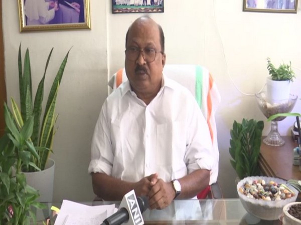 Senior Congress leader KV Thomas (Photo/ANI)