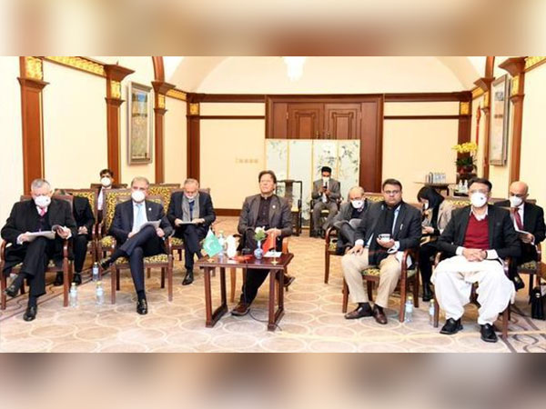 Pakistan Prime Minister Imran Khan and other officials during meeting with senior leadership of Chinese state-owned and private companies