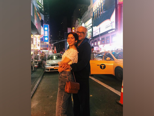 Khushi Kapoor with her father Boney Kapoor (Image source: Instagram)