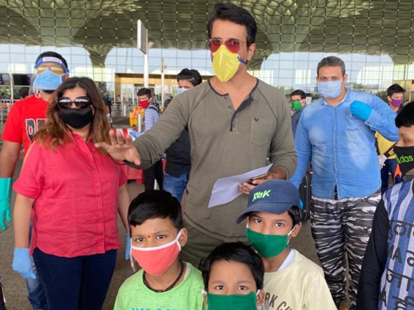 Actor Sonu Sood helps migrants stuck in Mumbai return Uttarakhand (Image source: Twitter) 