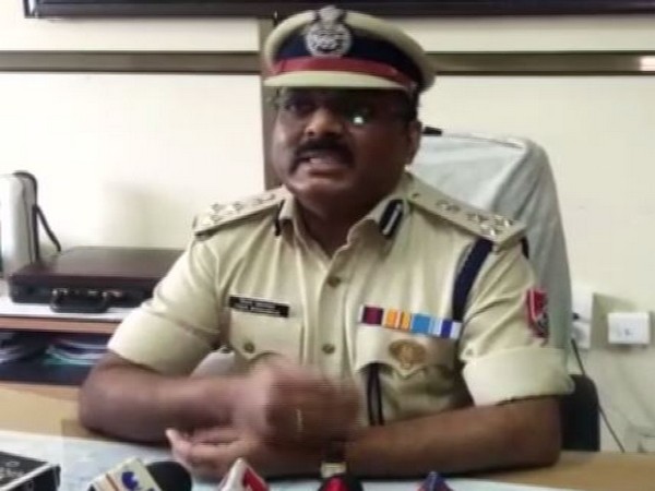 Accused RPF DIG Vijay Khartarkar talking to media persons at Jabalpur on Monday 