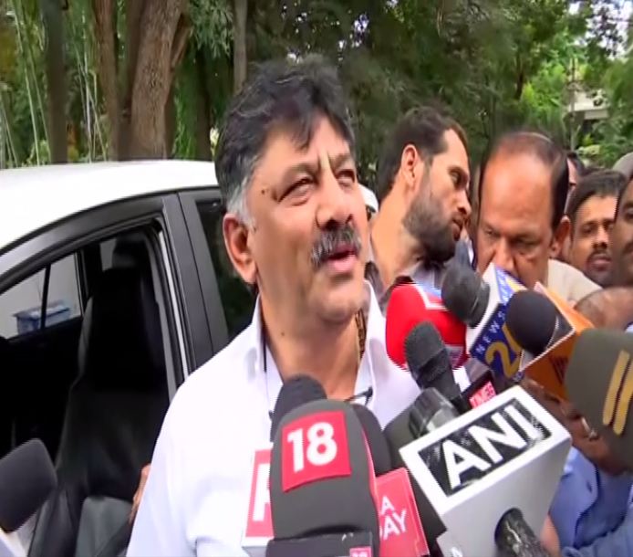 Karnataka Congress leader DK Shivakumar speaking to media. 