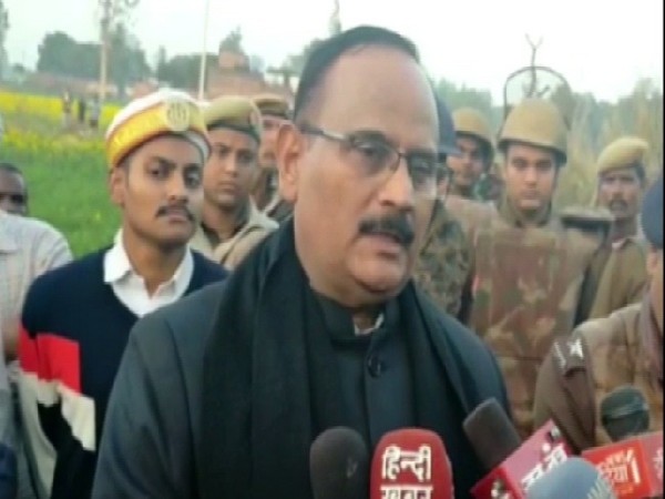 District Magistrate, RK Mishra speaking to media in Ambedkar Nagar, Uttar Pradesh on Tuesday. 