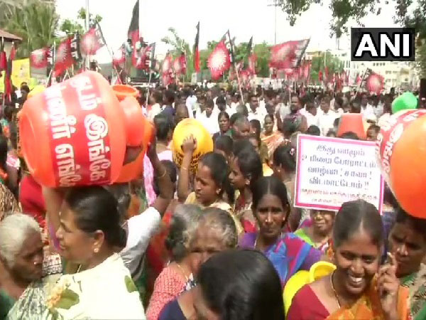 DMK cadres protesting against the Tamil Nadu government over water crisis in Chennai on June 24. Photo/ANI.