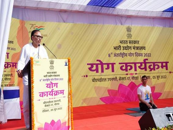 Heavy Industries Minister Mahendra Nath Pandey (Photo/PIB)