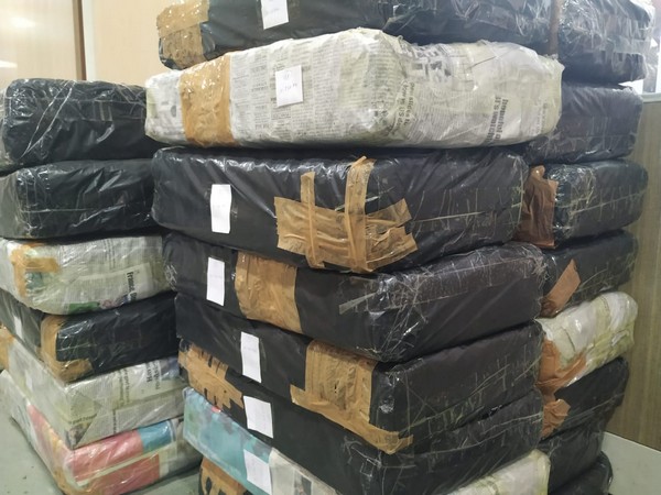 Drug packets seized from accused. 