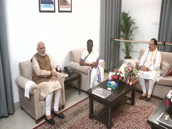 Prime Minister Narendra Modi and BJP president JP Nadda meet Droupadi Murmu  (Photo:ANI)