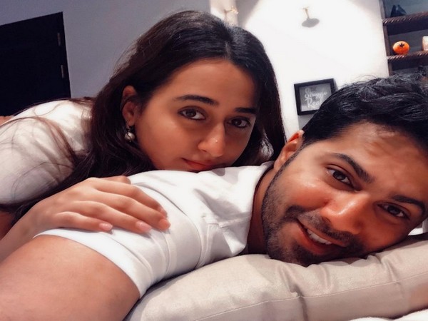 Varun Dhawan with wife Natasha Dalal (Image Source: Instagram)