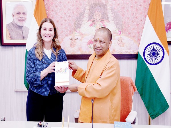 UP CM Yogi Adityanath with Melinda Gates (Source: Twitter/@myogiadityanath)