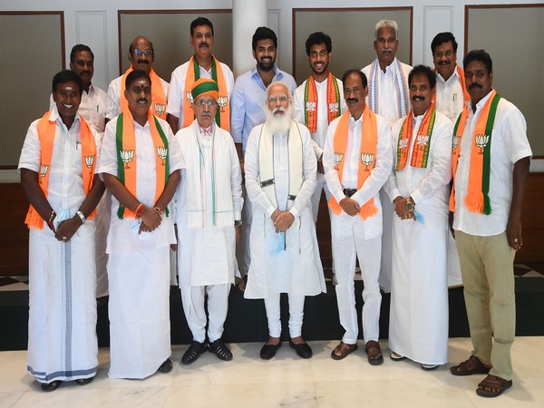 Visual of PM Modi meeting a delegation of MLAs from Puducherry (Photo/Twitter)