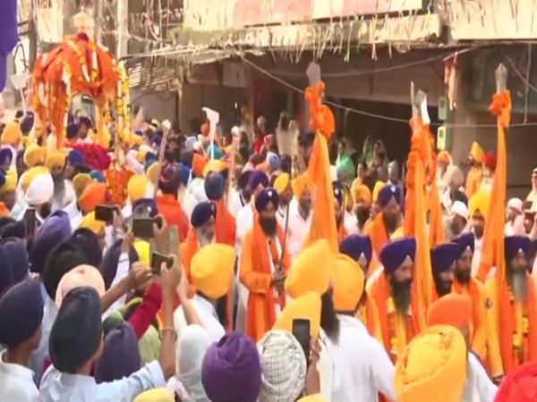 Visual of the religious procession carried out from Gurudwara Ramsar Sahib to Sri Harmandir Sahib. (Photo/ANI)