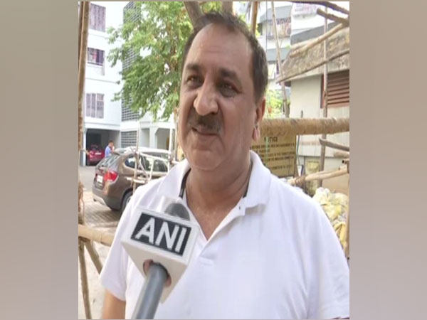 Rajesh Dua, relative of Sanjay Gulati