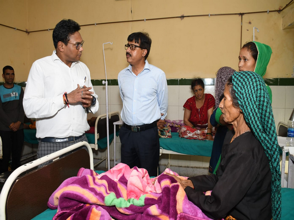 Dr R Rajesh Kumar, Secretary in-charge of the Health department of Uttarakhand inspect Chamoli hospitals (Photo/Uttarakhand CMO)