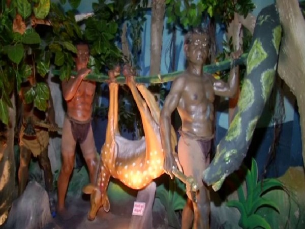 Visual from Ellora cave Durga pandal made in Station Bazar area of Bhubaneswar. Photo/ANI