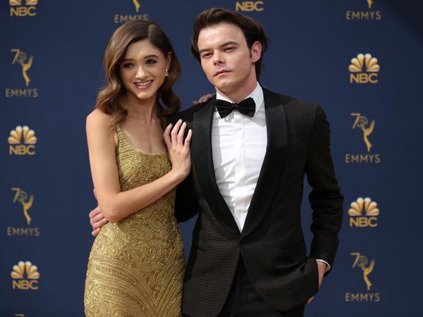Natalia Dyer and Charlie Heaton