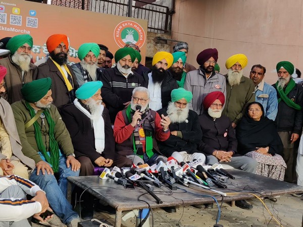 Farmer leaders hold press conference in New Delhi [Photo/ANI]