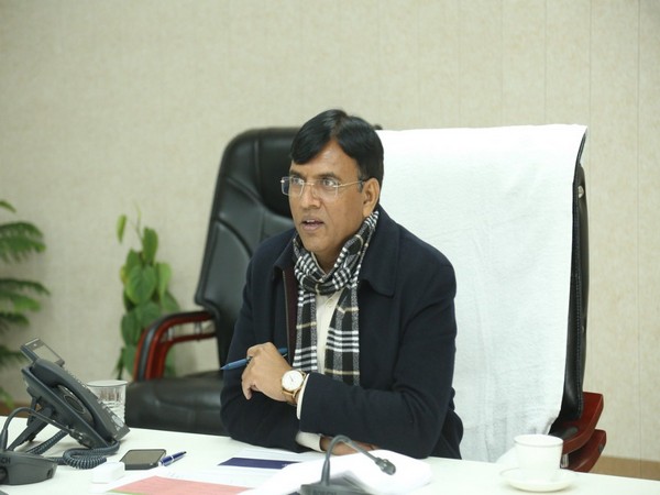 Union Minister for Chemical and Fertilizers Mansukh Mandaviya (Photo/ANI)