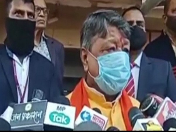 BJP general secretary Kailash Vijayvargiya speaking to media on Monday. (Photo/ANI)