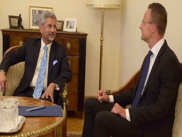 EAM S Jaishankar with his Hungarian counterpart Péter Szijjártó in Budapest on Monday (Photo/EAM's Twitter)