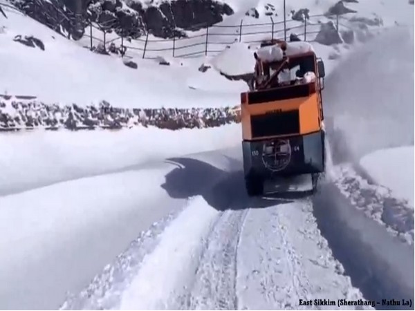 Visual from Snow Clearance at Nathu La's Sherathang border in East Sikkim (Photo/ANI) 