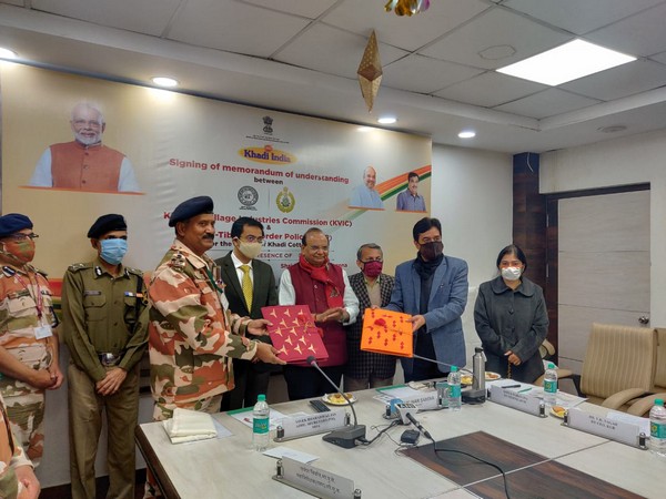ITBP signs MoU with KVIC for supplying Khadi durries for CAPF jawan (Photo/ANI)
