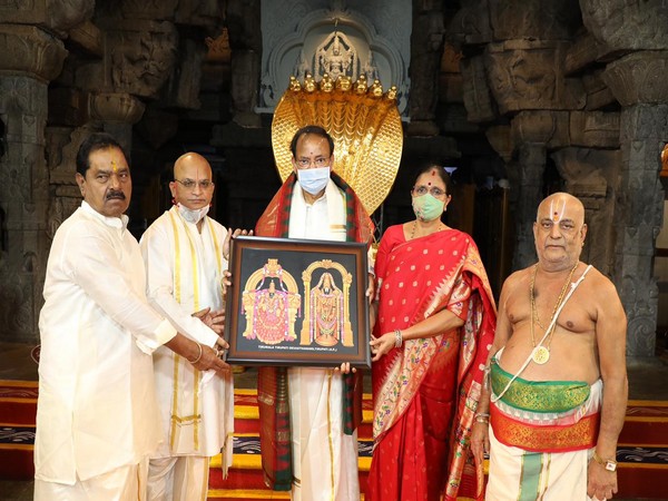 Vice President Venkaiah Naidu presented with Shesha Vastram. (Photo: Twitter @VPSecretariat)