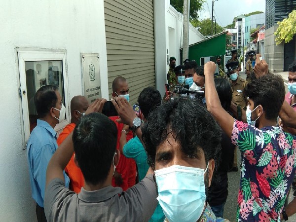 Protest in Colombo against lynching of Sri Lankan executive in Pakistan