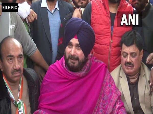 Congress leader Navjot Singh Sidhu. 
