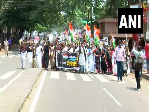 Mahila Congress Kerala protest (Photo/ANI)