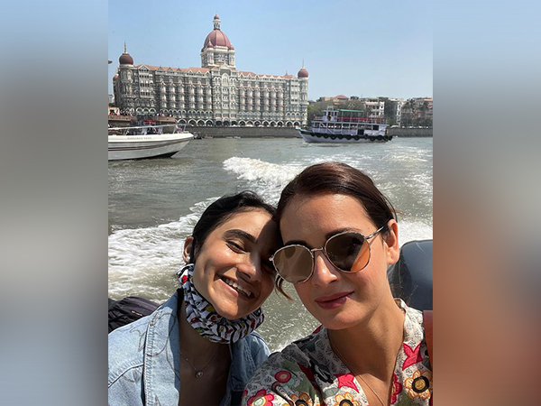 Dia Mirza with her niece (Image Source: Instagram)