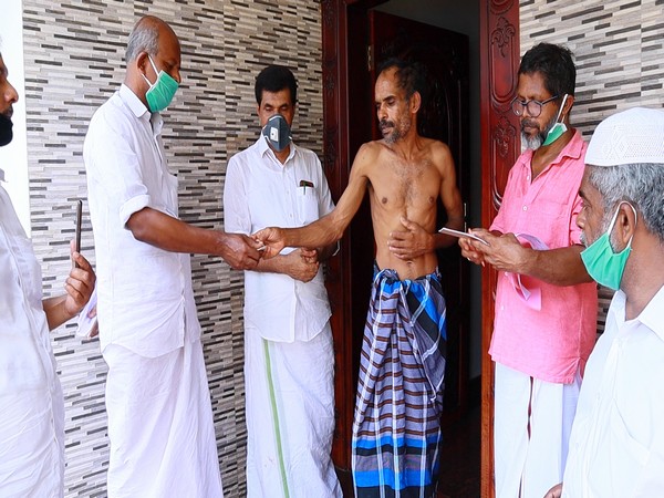 People from all religions of Vattayal in Alappuzha district collect money for the surgery of 36-year-old Mohammed Rafi, whose both kidneys failed.